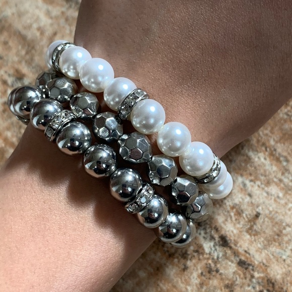 Set of 3 bracelets